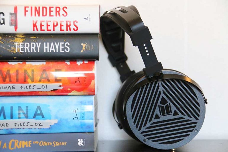 Review Monoprice Monolith M1060 The Master Switch
